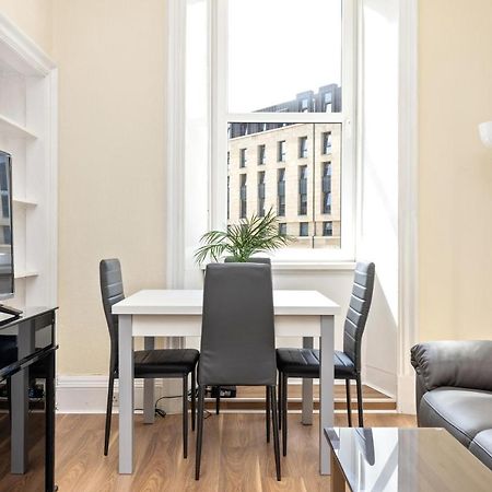 Altido Charming Flat Near City Centre Единбург Екстериор снимка