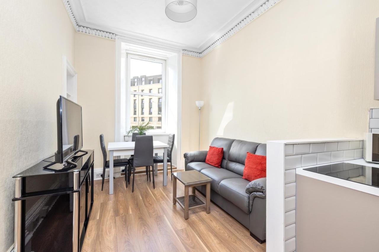Altido Charming Flat Near City Centre Единбург Екстериор снимка