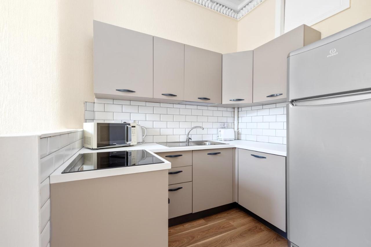 Altido Charming Flat Near City Centre Единбург Екстериор снимка